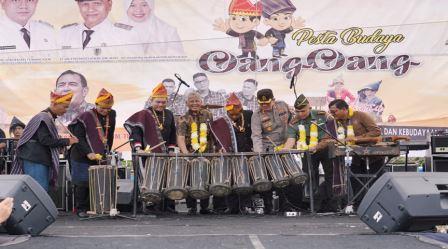 Pesta Budaya, Pemkab Pakpak Bharat Gelar Pesta “Oang-Oang”
