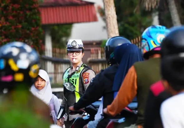 Bantu Urai Kemacetan, Polres Tebing Tinggi Kawal Ketertiban Lalulintas di Titik Rawan